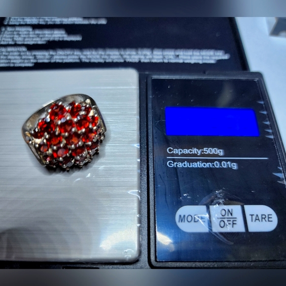 Sterling Silver Garnet Cluster Ring size 8 - Picture 10 of 11